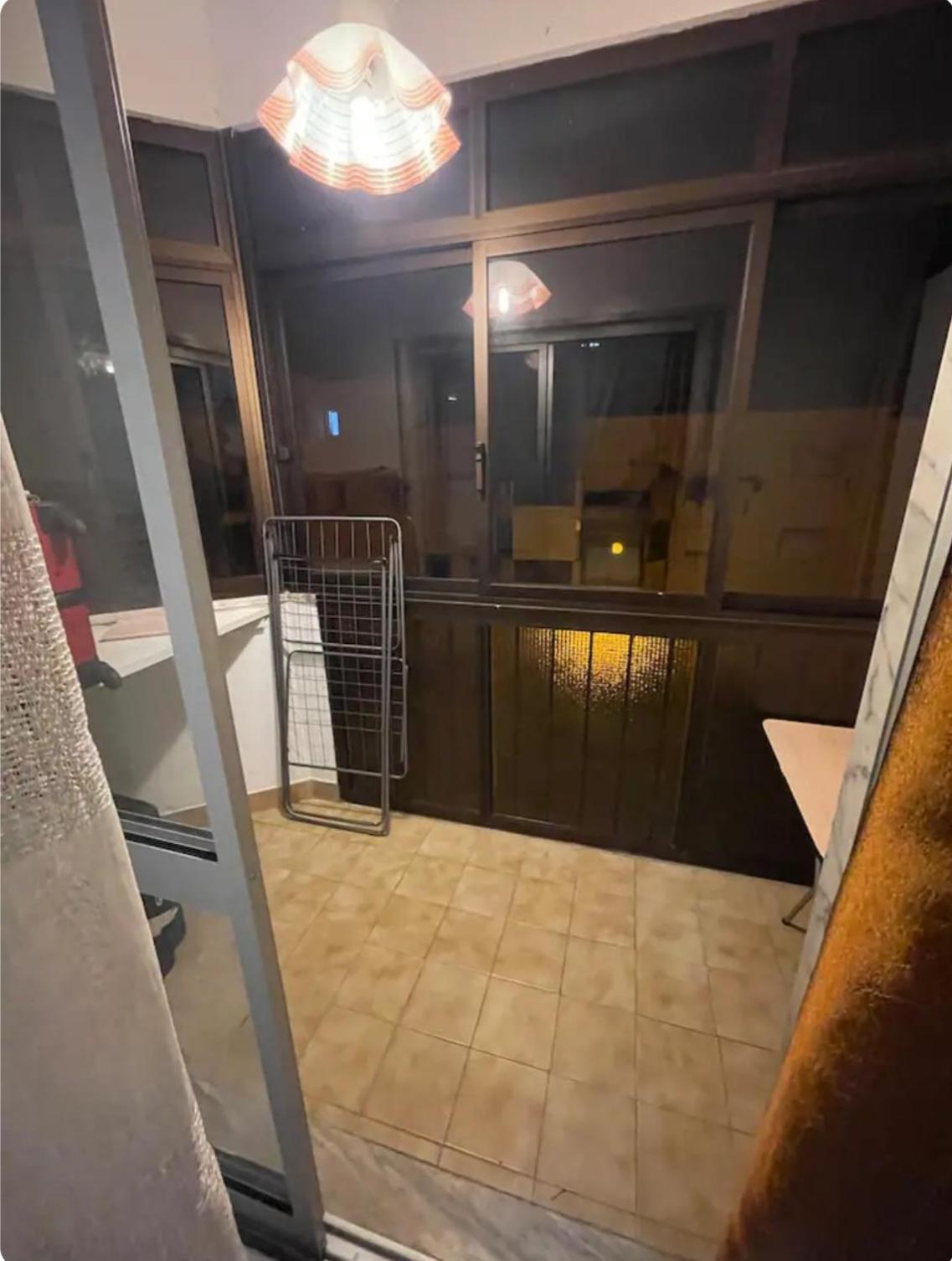 Апартаменты Quarto Calmo E Acolhedor Алмада Экстерьер фото