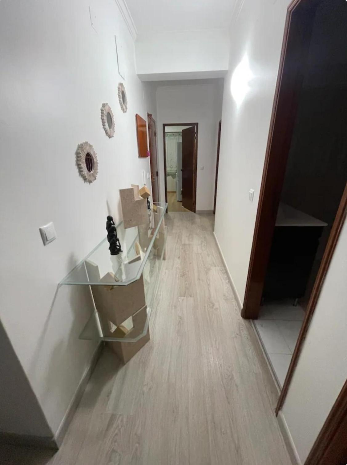 Апартаменты Quarto Calmo E Acolhedor Алмада Экстерьер фото
