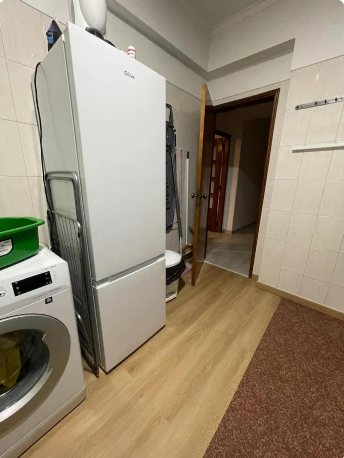 Апартаменты Quarto Calmo E Acolhedor Алмада Экстерьер фото